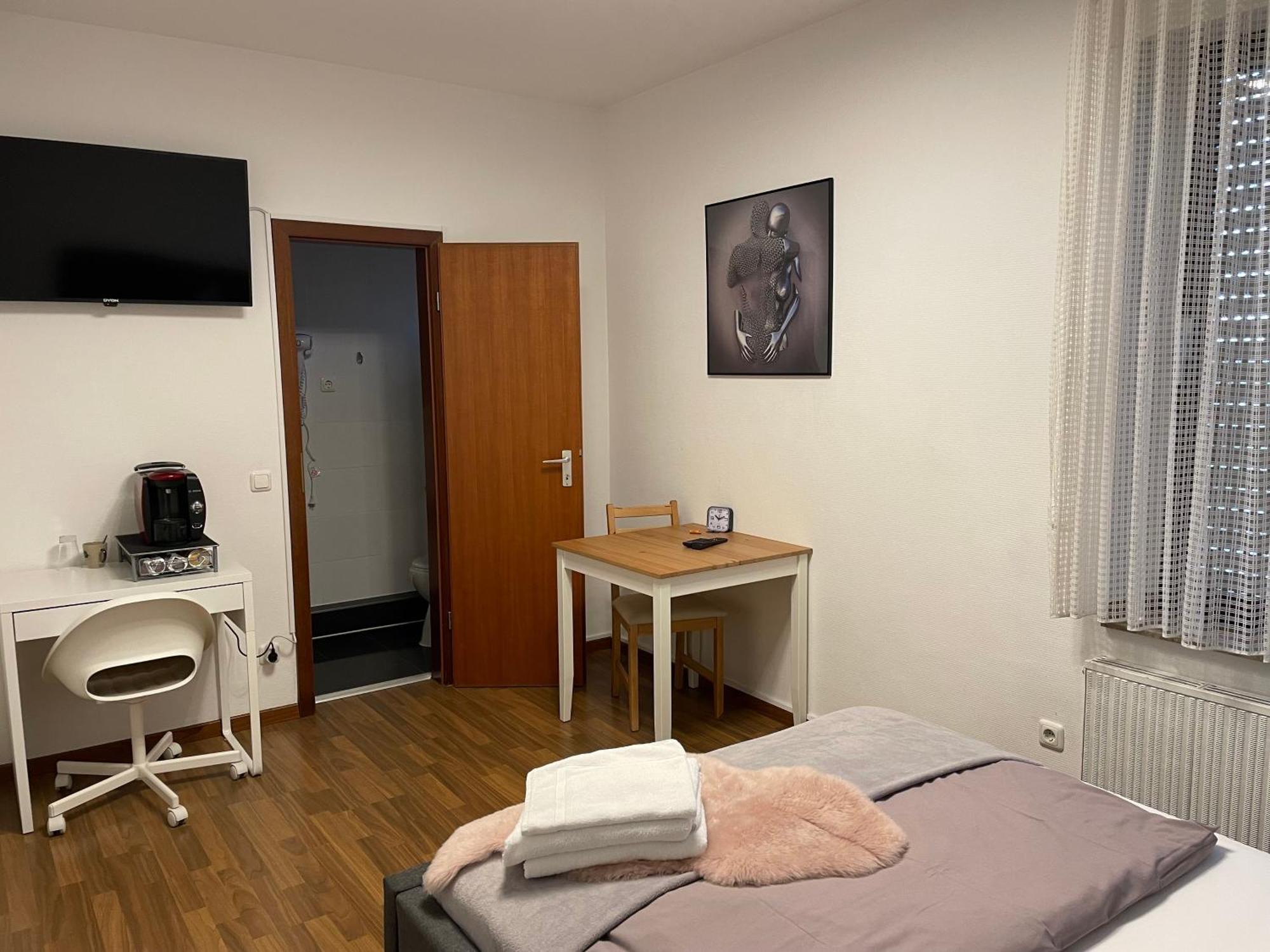 Hotel Kronenhof & Gaststaette Zum Fehling Julich Bagian luar foto